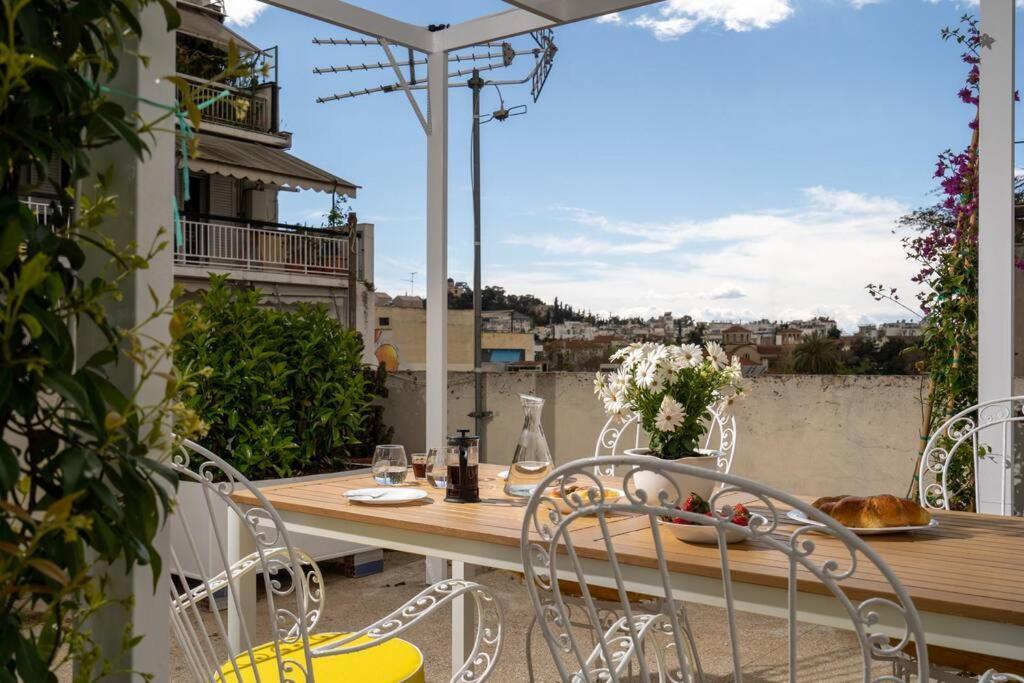 Ebullience - Stylish & Chic Athens Apartment Zewnętrze zdjęcie
