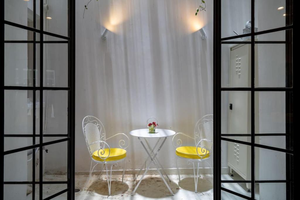 Ebullience - Stylish & Chic Athens Apartment Zewnętrze zdjęcie