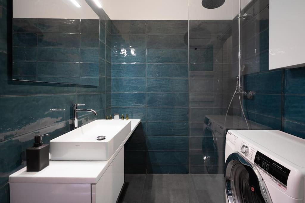 Ebullience - Stylish & Chic Athens Apartment Zewnętrze zdjęcie